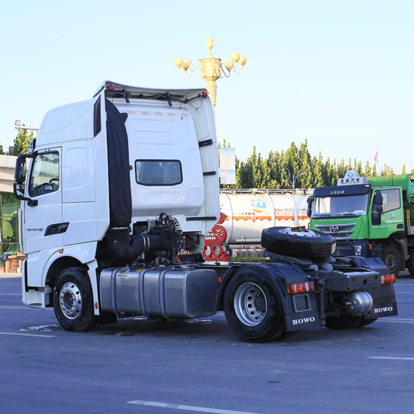 TIANMU-T1220  Sinotruk HOWO 4x2 Truck Price Tractor Support Customization Th7 Used Vehicles HOWO Tractor - Image 3