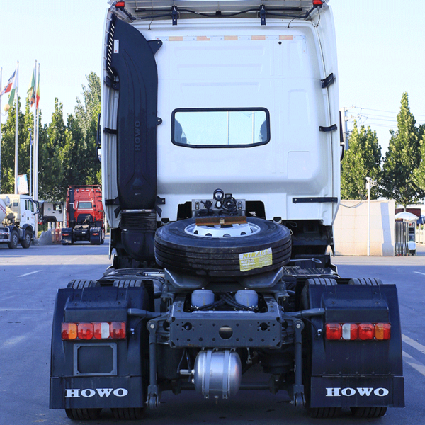TIANMU-T1220  Sinotruk HOWO 4x2 Truck Price Tractor Support Customization Th7 Used Vehicles HOWO Tractor - Image 4